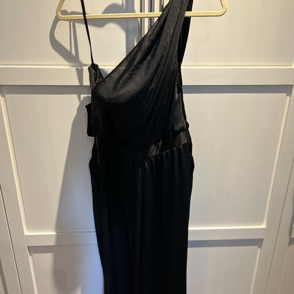 Club Monaco: one-shoulder jump suit - Picture 2 of 4